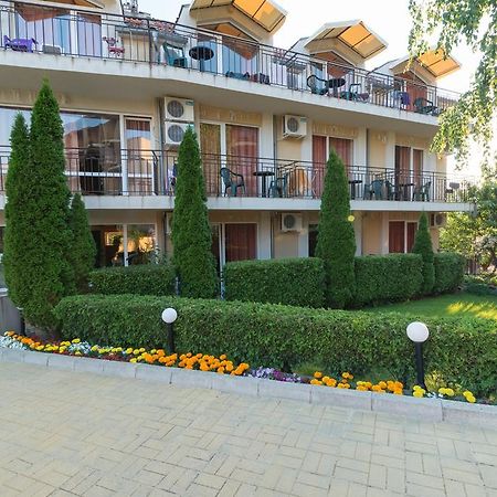 Family Hotel Dayana Beach シネモレツ エクステリア 写真