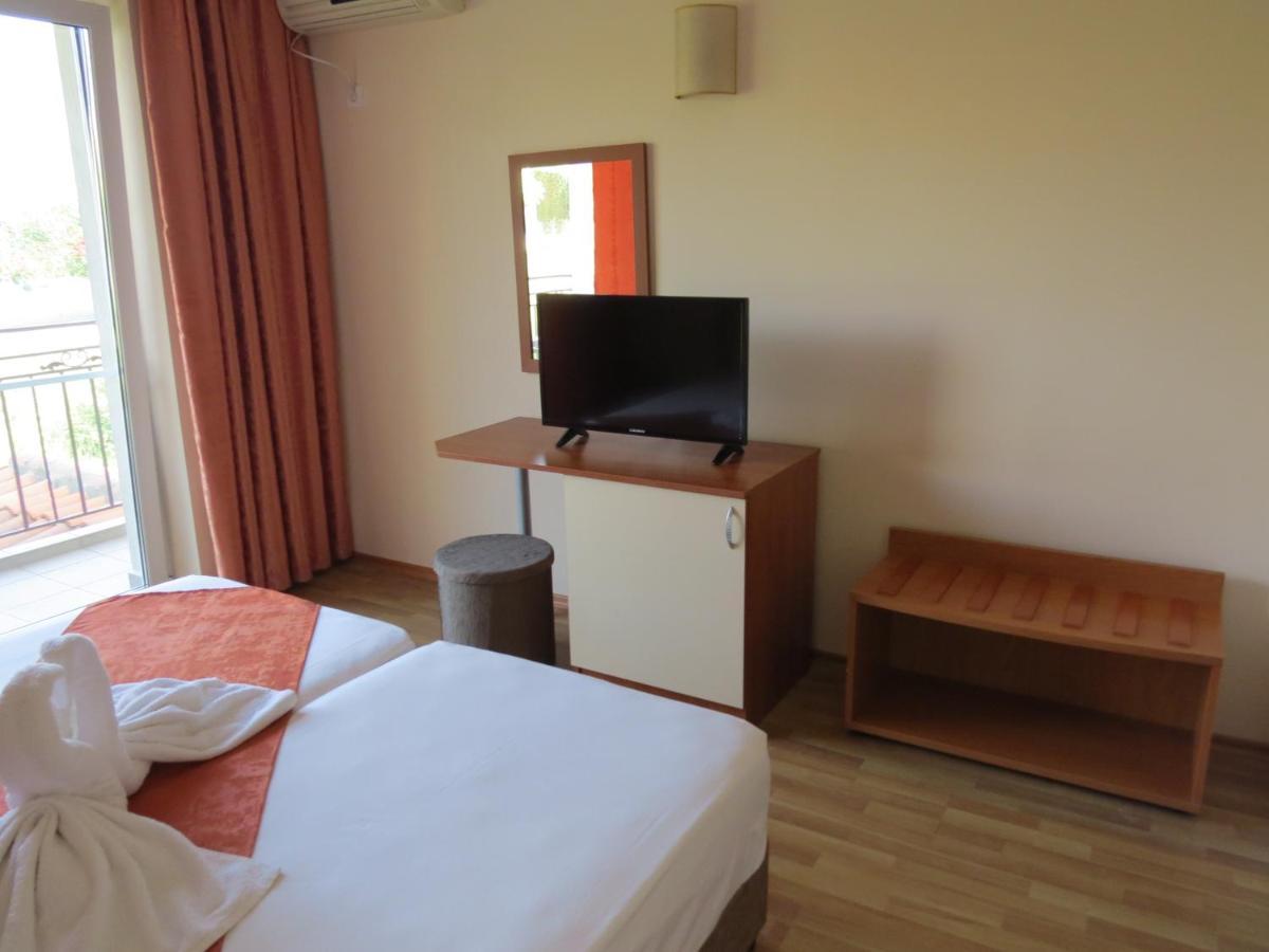 Family Hotel Dayana Beach シネモレツ エクステリア 写真